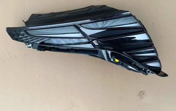 Hyundai Tucson IV NX4 Headlight/headlamp