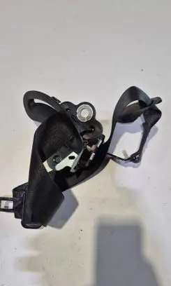 Dodge Durango III Rear seatbelt 2453789