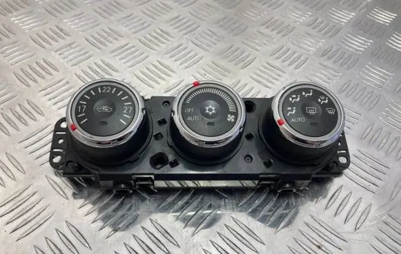 Peugeot 4007 Interior fan control switch 7820A115XC