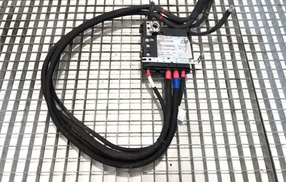 Iveco Daily 6th gen Positive cable (battery) 5801585968