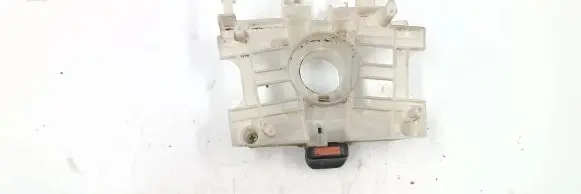 Subaru Legacy Hazard light switch 17B709 83111AE33 17B768