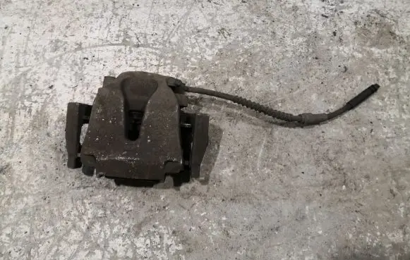 BMW X5 F15 Front brake caliper