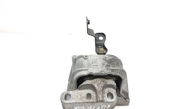 Skoda Yeti (5L) Engine mount bracket 1K0199262K