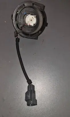 Volvo V70 Engine control unit/module fan 8666595