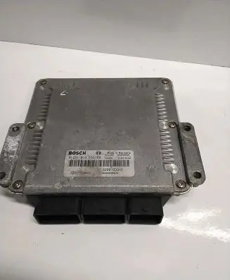 Renault Laguna II Engine control unit/module 8200095416 8200153946 0281010556
