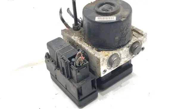 Ford Focus ABS Pump 3M512M110JA