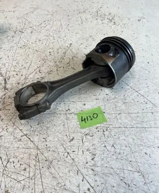 Volkswagen PASSAT B6 Piston with connecting rod 0886