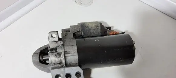 BMW 5 F10 F11 Starter motor 7801203 364268 0001115069
