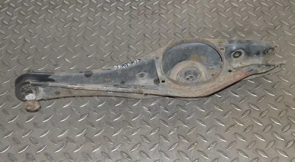 Volkswagen Golf VII Rear upper control arm/wishbone 5Q0505311D