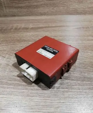 Toyota Corolla E110 Door control unit/module 1513005700