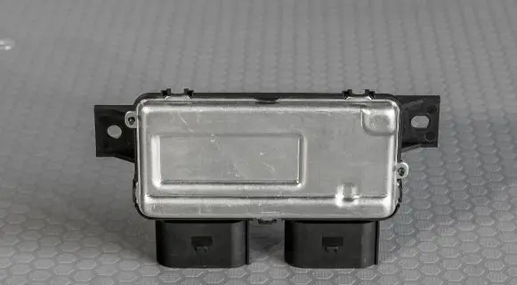 Mercedes-Benz Sprinter W907 W910 Fuel injection pump control unit/module A0009008214 A0009015303