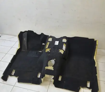 BMW 5 F10 F11 Front floor carpet liner 7343063 734306304