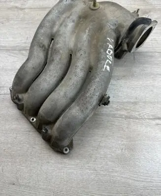 Volkswagen New Beetle Intake manifold 06A133223