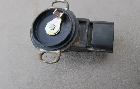 Mazda Xedos 6 Throttle valve position sensor C6109