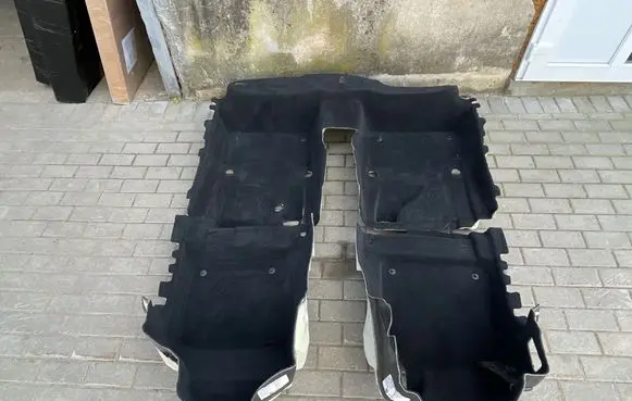 Volvo S60 Interior carpet 31672450