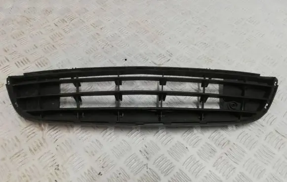 Opel Corsa D Front bumper lower grill 13179958 464549018