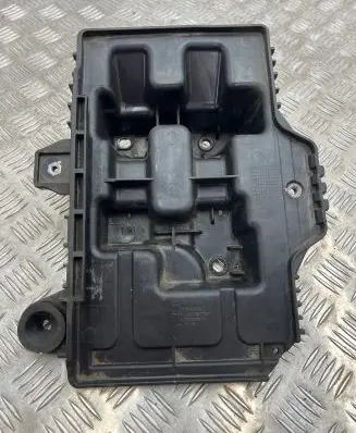 Hyundai Tucson TL Battery tray 37150D3500