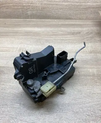 Opel Signum Front door lock 13157763