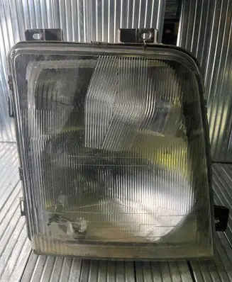 Volkswagen II LT Headlight/headlamp 2D1941016A