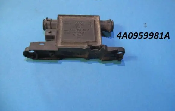 Audi A3 S3 8L Door control unit/module 4A0959981A