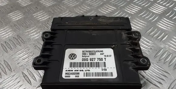 Volkswagen PASSAT B6 Gearbox control unit/module 09G927750T