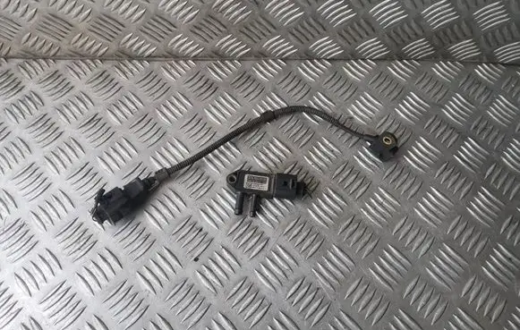 Skoda Octavia Mk2 (1Z) Camshaft position sensor 03L907601 076906051B