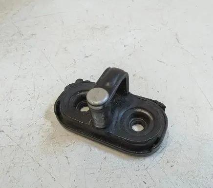 Volkswagen Golf Plus Trunk lock loop 1T0827517A