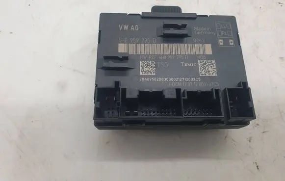 Audi A8 S8 D4 4H Door control unit/module 4H0959795D