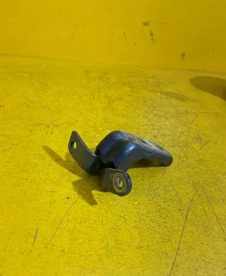 Opel Zafira C Rear door lower hinge RZ5R12P2K3