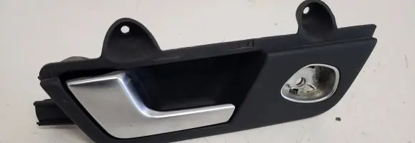 Audi A4 S4 B7 8E 8H Rear door interior handle 8E0839019