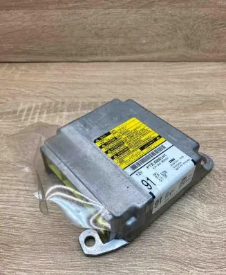Toyota Corolla Verso AR10 Airbag control unit/module 891700F240 235731103