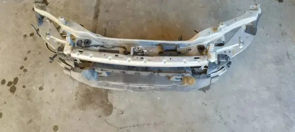 Volvo C30 Top upper radiator support slam panel