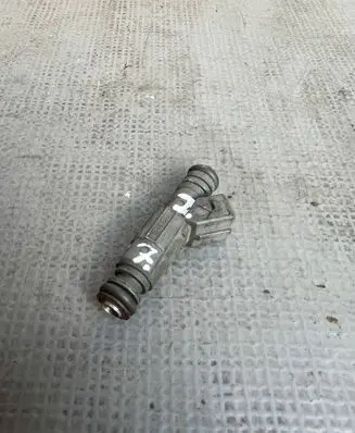 BMW X5 E53 Fuel injector 0280155823 1707843