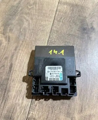 Mercedes-Benz GL X164 Door control unit/module A1648207726 05072205