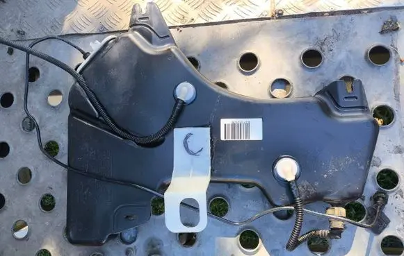 Citroen C5 FAP fluid tank 9681917180 09830029900