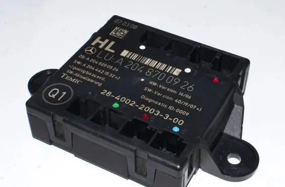 Mercedes-Benz C W204 Door control unit/module A2048700926