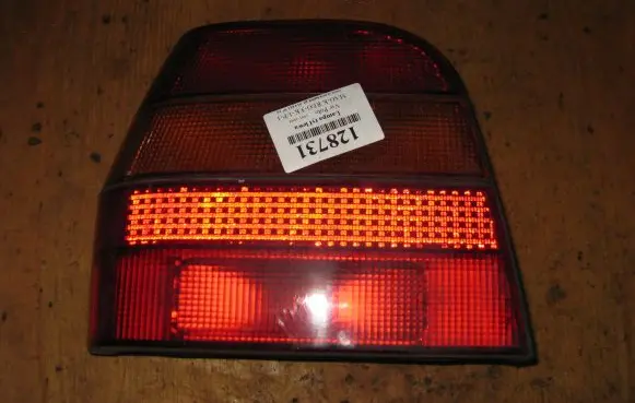 Volkswagen Polo II 86C 2F Rear/tail lights
