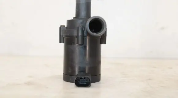 Audi A4 S4 B7 8E 8H Electric auxiliary coolant/water pump 1K0965561D