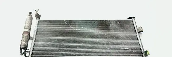 Nissan Almera Tino Coolant radiator 2017W31