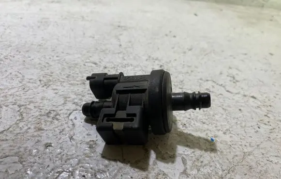 Ford Fiesta Vacuum valve 0280142511