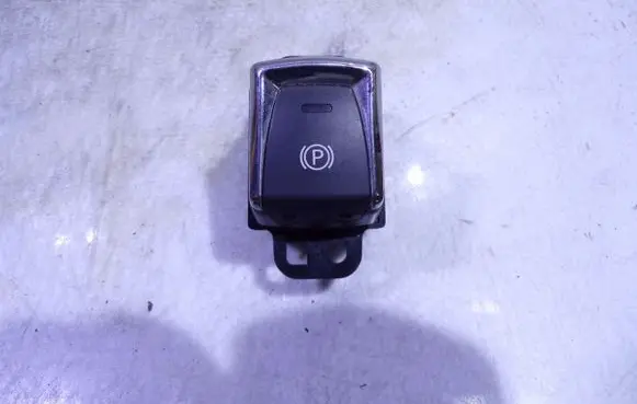 Nissan X-Trail T32 Hand parking brake switch 