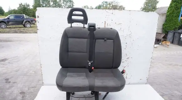 Rear seat