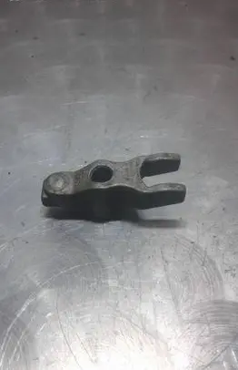 Opel Insignia A Fuel Injector clamp holder 4763