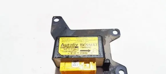 Renault Kangoo I Airbag deployment crash/impact sensor 7700313368 550725100