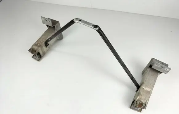 Radiator support slam panel bracket