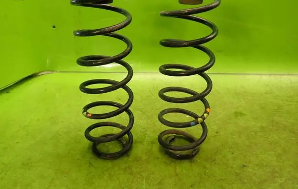 Skoda Fabia Mk2 (5J) Rear coil spring