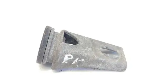 Opel Meriva A Radiator mount bracket 13231453