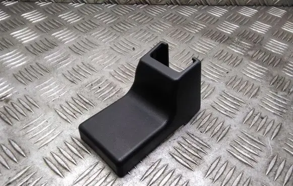 Nissan Qashqai+2 Seat trim 88275EY10A 88275EY20A L0143066