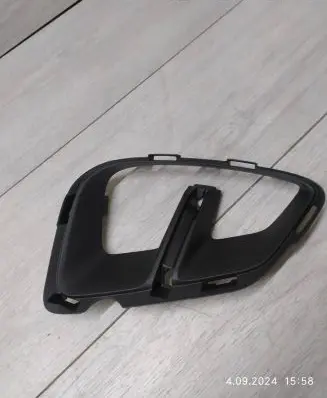Renault Captur II Front bumper lower grill 261A31728R