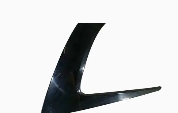 Citroen C4 II Picasso Rear door windshield rail 9801484877